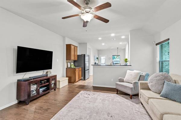 1700 Fall Forest CT, Conroe, TX 77301