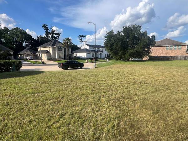 6511 Hoads Deuce CT, Spring, TX 77379