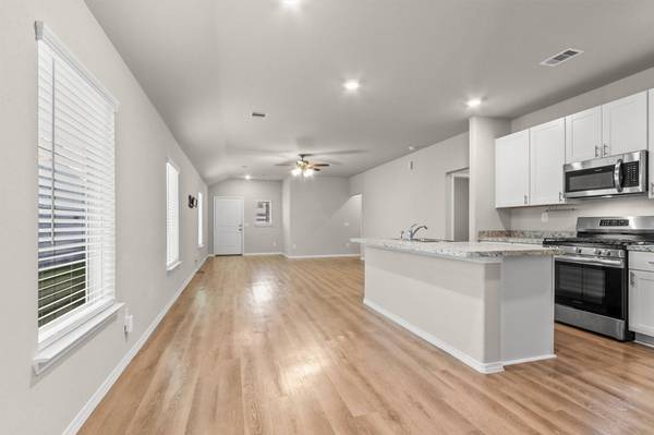 2637 Shady Cedar CT, Conroe, TX 77301