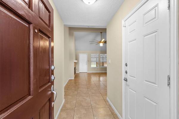 19706 Centerlake LN, Spring, TX 77379