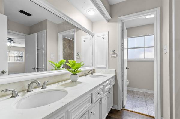 13611 Charwell Crossing LN, Houston, TX 77069