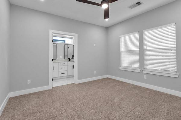 6918 Dumble ST #A, Houston, TX 77021