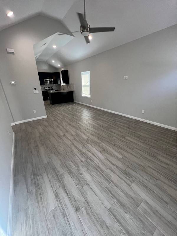 833 Omeara, Montgomery, TX 77316