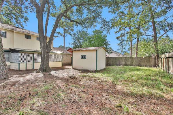 7003 Fox Knoll LN