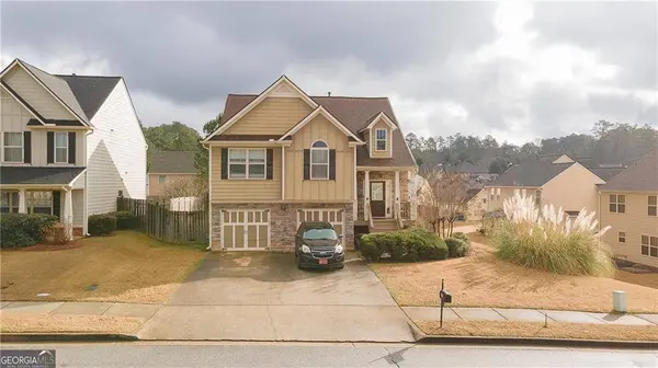 1066 Mcduffie CIR, Douglasville, GA 30134