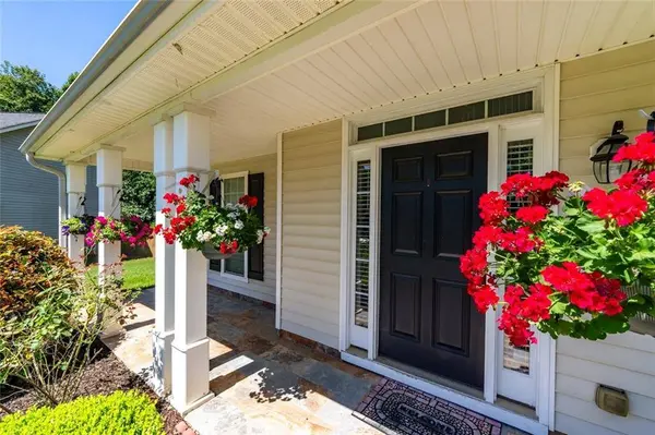436 Ryoaks DR, Hampton, GA 30228