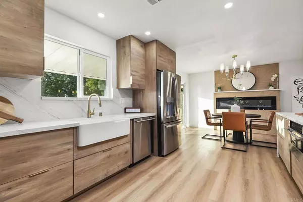 6802 MAURY DR, San Diego, CA 92119