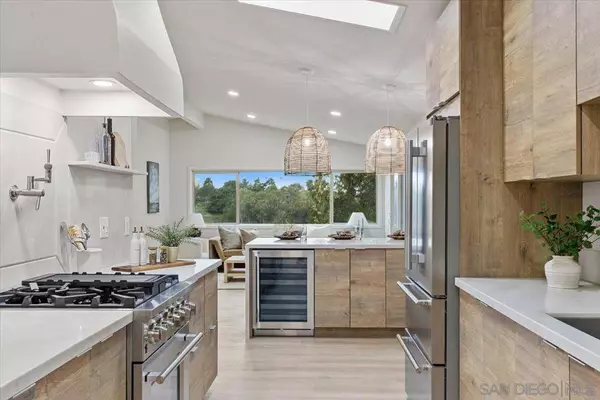 4472 Mount Lindsey Ave, San Diego, CA 92117