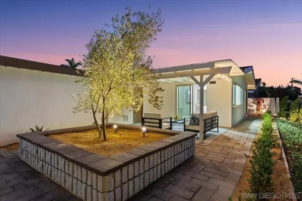 4472 Mount Lindsey Ave, San Diego, CA 92117