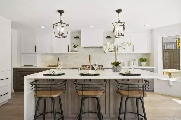 5233 Belardo DR, San Diego, CA 92124