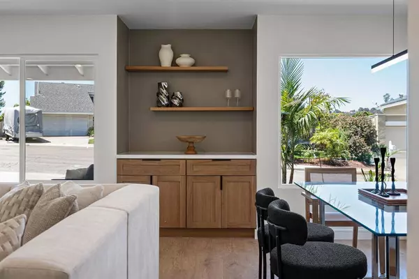 4687 Murat Ct, San Diego, CA 92117