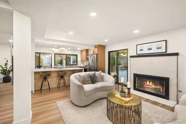 4703 Helix Glen Dr, La Mesa, CA 91941