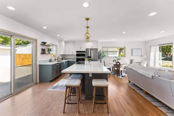 1154 Sapphire Street, San Diego, CA 92109