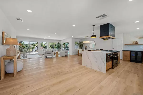 6196 Rockhurst Dr, San Diego, CA 92120