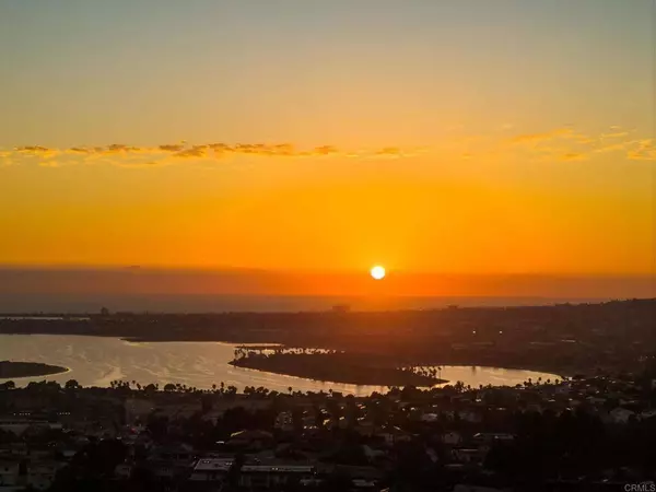 2851 Grandview ST, San Diego, CA 92110