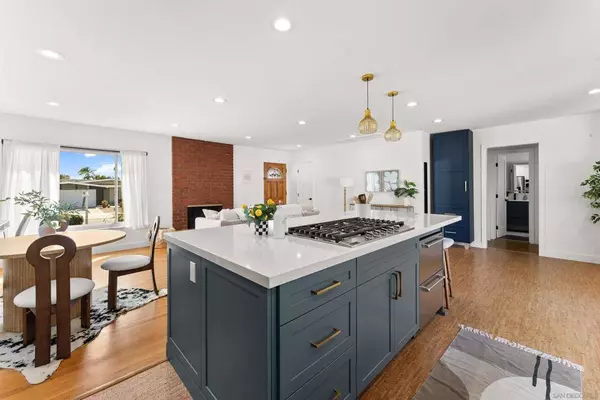 1154 Sapphire Street, San Diego, CA 92109