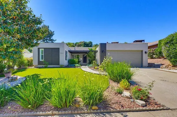 8662 Robles DR, San Carlos, CA 92119