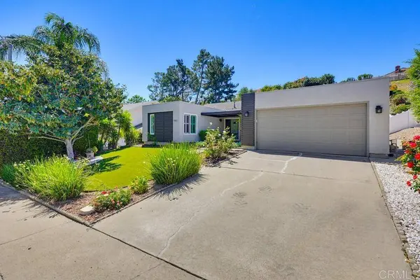 8662 Robles DR, San Carlos, CA 92119