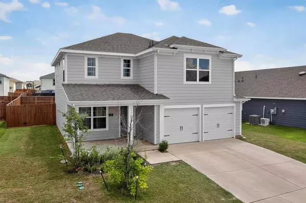 856 Towngreen Drive, Cleburne, TX 76031