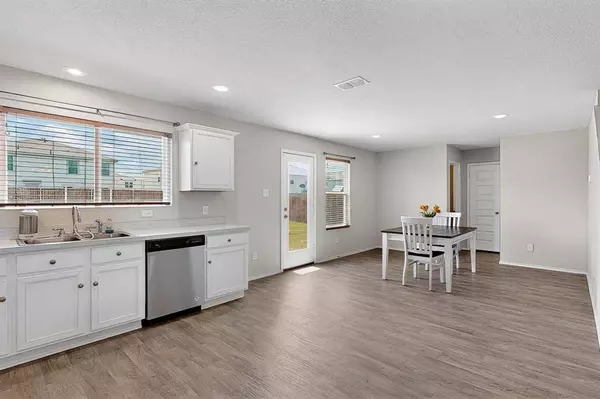 856 Towngreen Drive, Cleburne, TX 76031