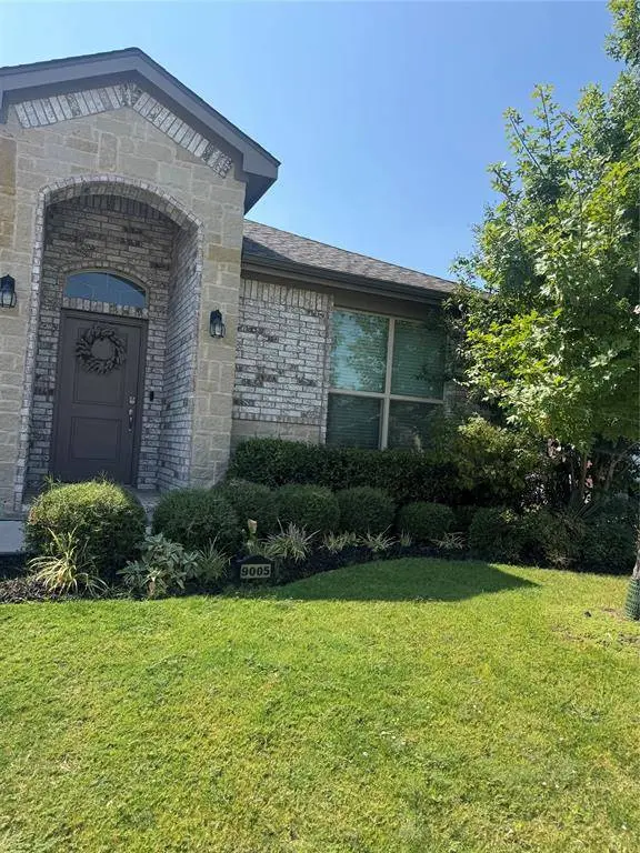 9005 Fescue Drive