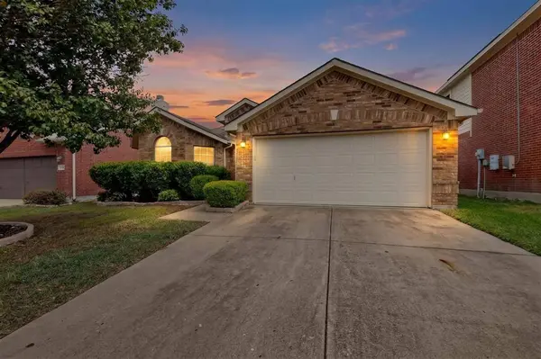 1027 Shackelford Lane