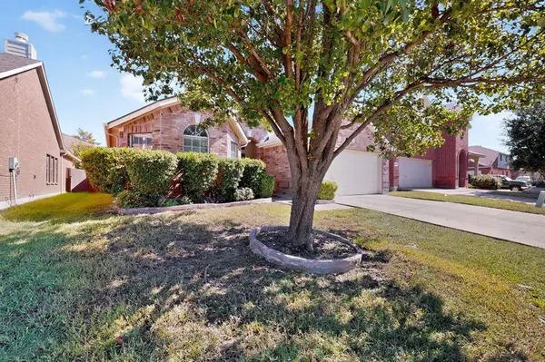 1027 Shackelford Lane, Forney, TX 75126