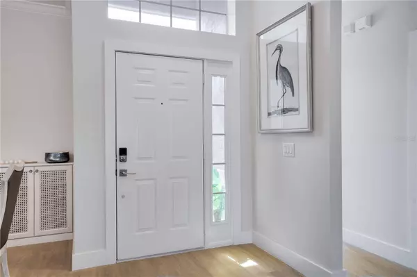 4039 WESTBOURNE CIR, Sarasota, FL 34238