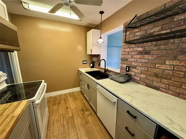 6287 JORDAN ST, North Port, FL 34287