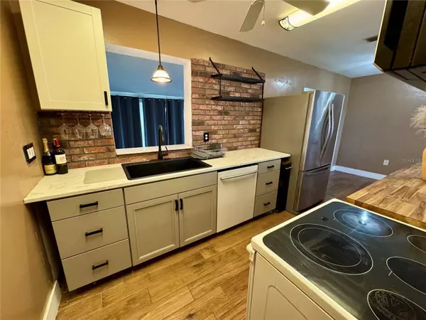 6287 JORDAN ST, North Port, FL 34287