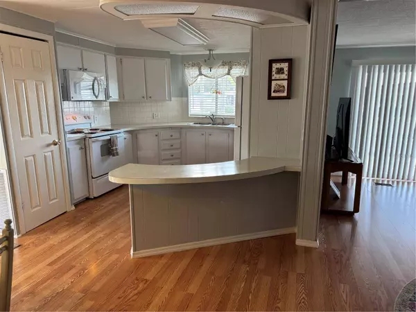 9 LAFITTE DR, Nokomis, FL 34275