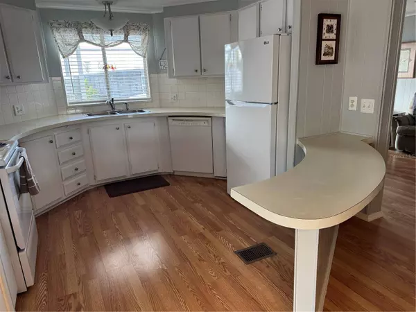 9 LAFITTE DR, Nokomis, FL 34275