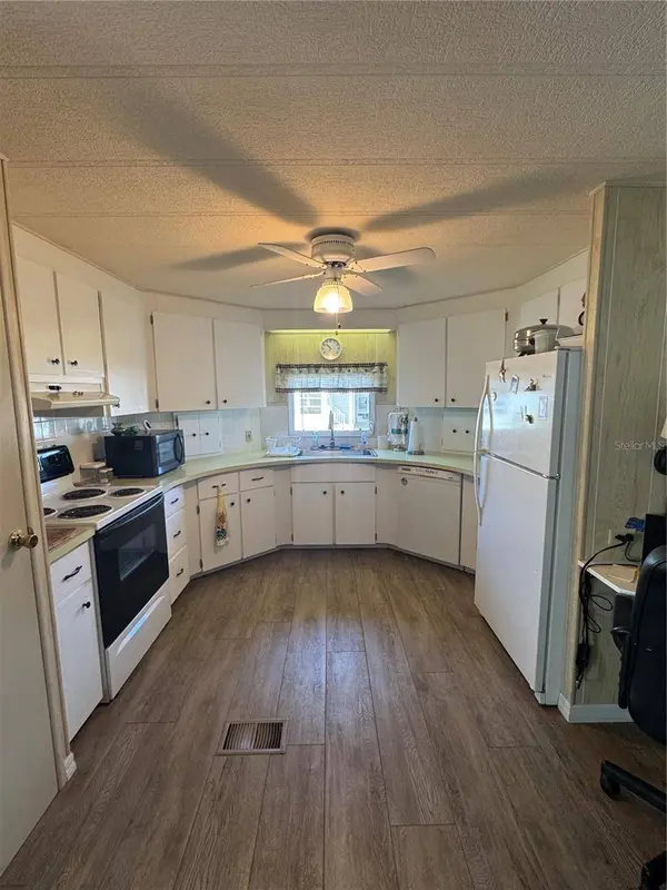 40 LAFITTE DR, Nokomis, FL 34275