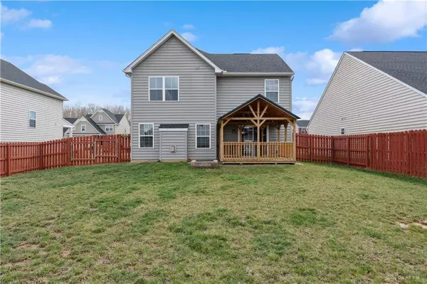 128 Regatta Park Drive, Fairborn, OH 45324