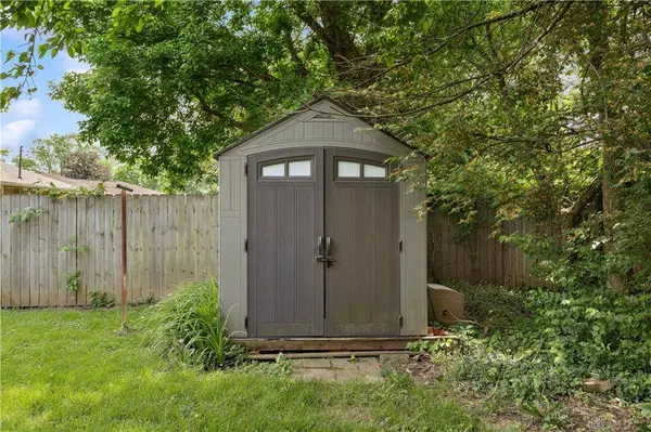 7619 Harshmanville Road, Dayton, OH 45424