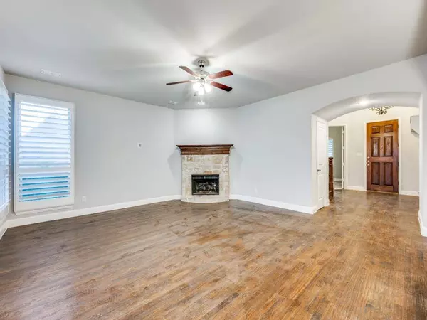 3754 Wagon Wheel Way, Celina, TX 75009