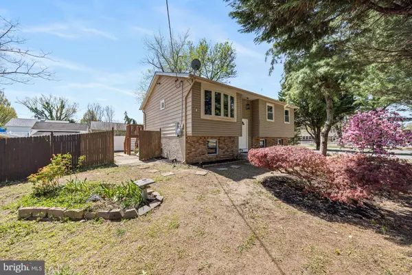 1901 BELLEMORE AVE, Deptford, NJ 08096