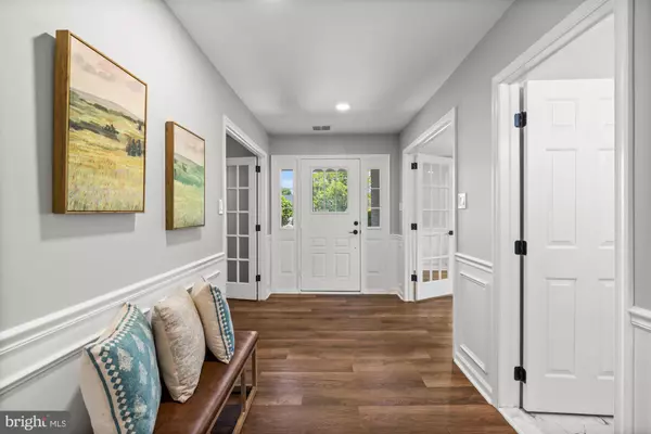 509 LONGSTONE DR, Cherry Hill, NJ 08003