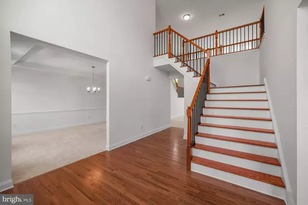 17 CHARLOTTE CT, Marlton, NJ 08053