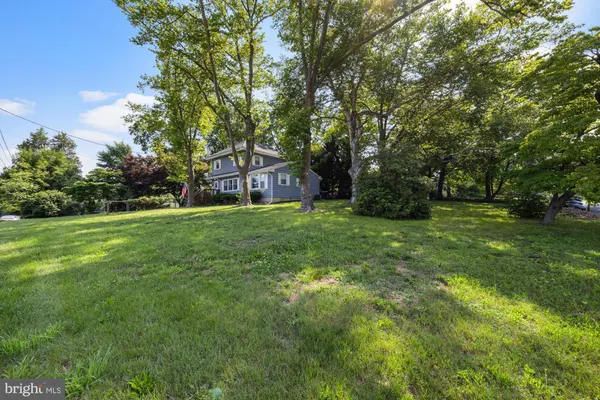 200 CRESTVIEW AVE, Blackwood, NJ 08012