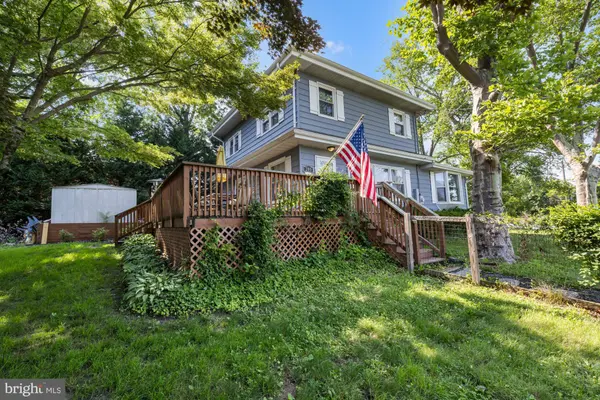 200 CRESTVIEW AVE, Blackwood, NJ 08012