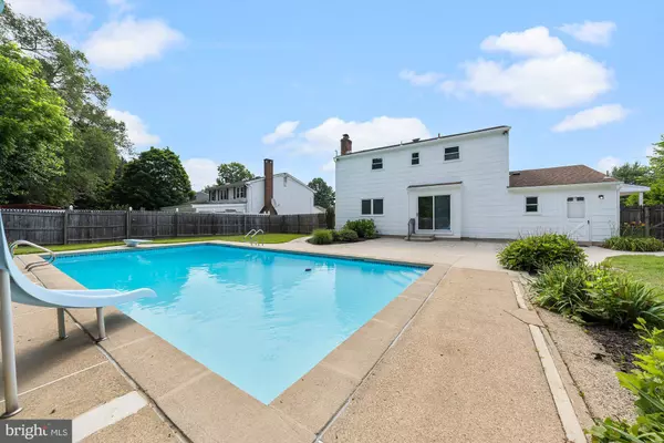 1869 W POINT DR, Cherry Hill, NJ 08003