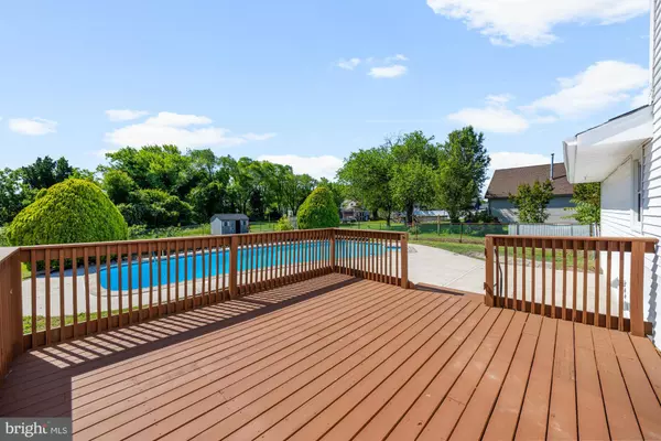 182 BLACKMAN RD, Egg Harbor Township, NJ 08234