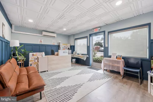 616 S WHITE HORSE PIKE, Somerdale, NJ 08083