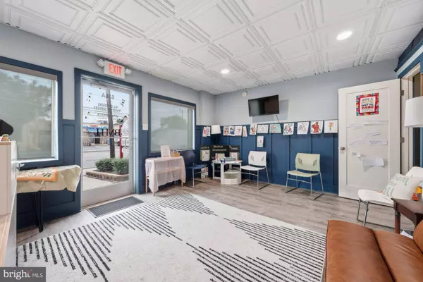 616 S WHITE HORSE PIKE, Somerdale, NJ 08083