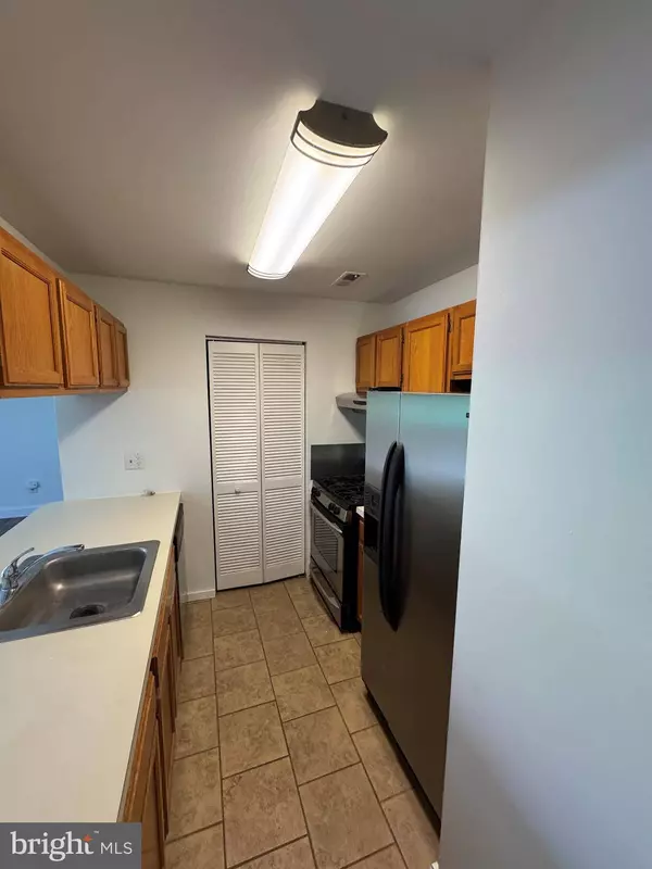 1303 THE WOODS, Cherry Hill, NJ 08003