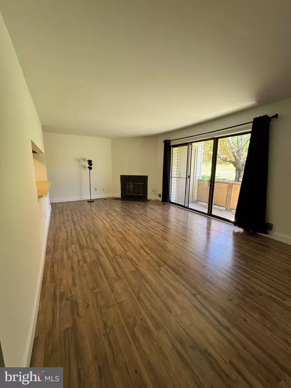 1303 THE WOODS, Cherry Hill, NJ 08003