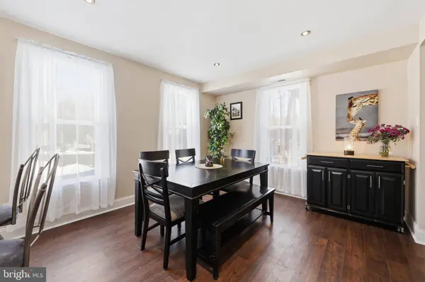 6 MASON CT, Pine Hill, NJ 08021