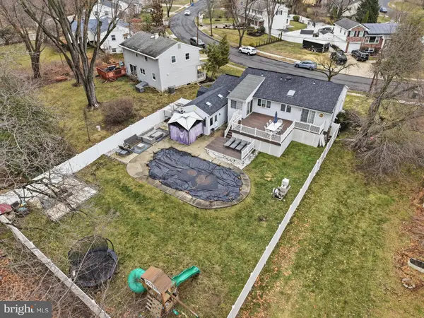 1502 HILLSIDE DR, Cherry Hill, NJ 08003