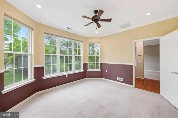 5 HIBISCUS DR, Marlton, NJ 08053